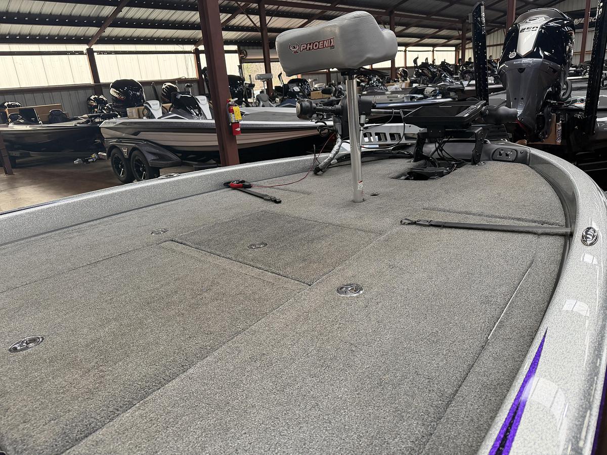 Used 2019 Phoenix 921