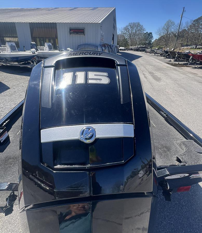 Used 2015 Lowe Stinger 195