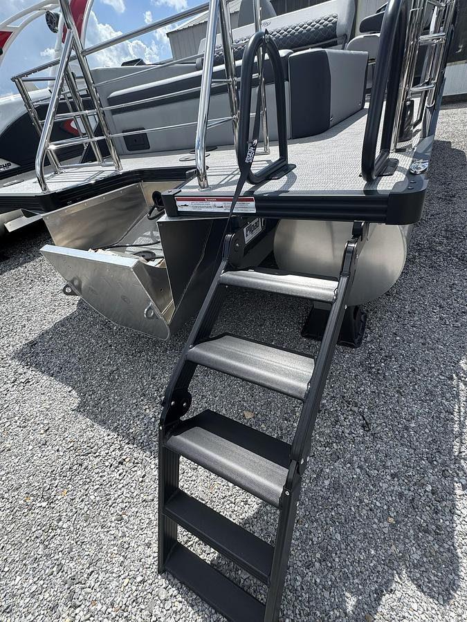 2027 Manitou 23 ENCORE SL SHP575