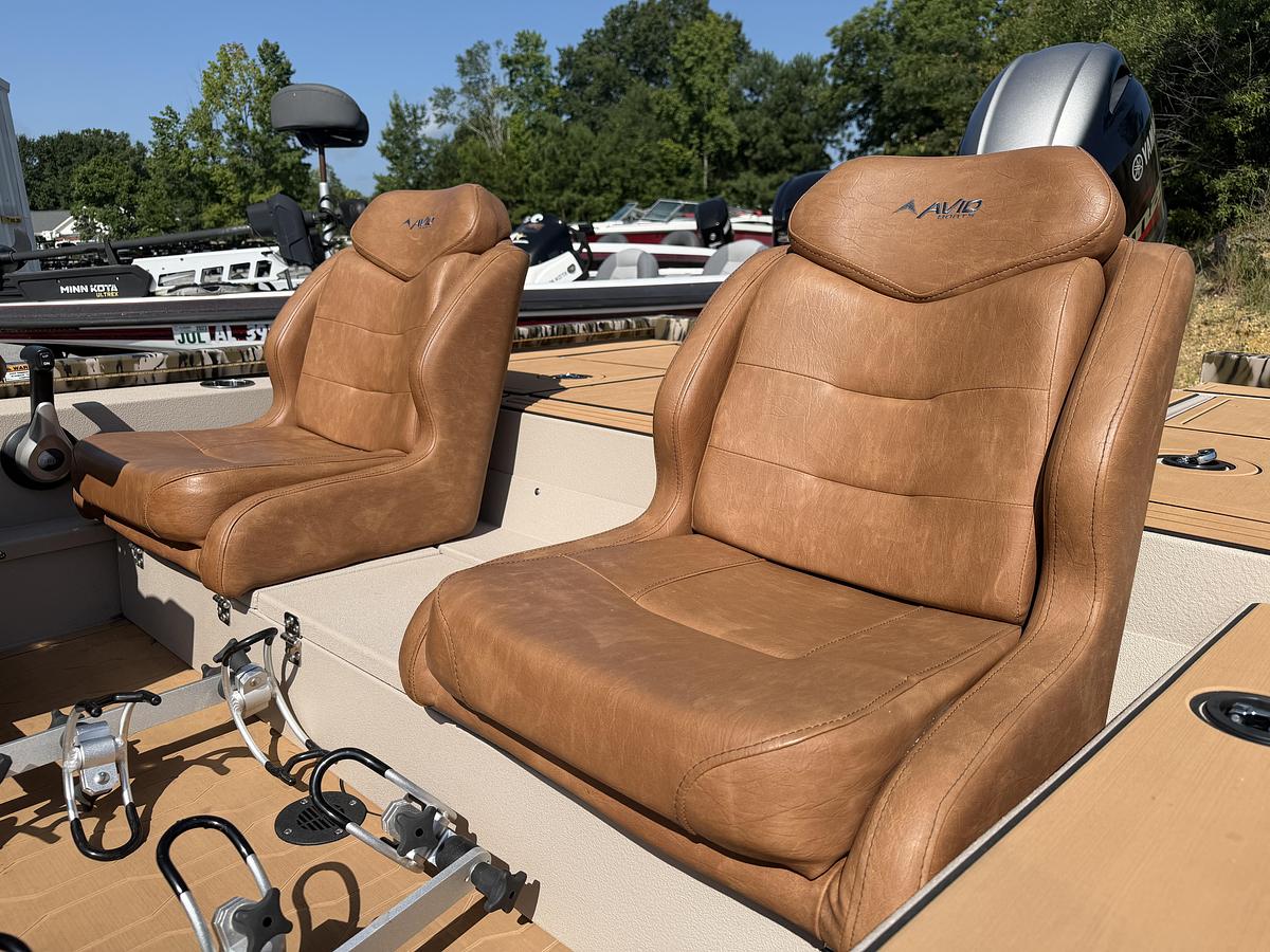 Used 2023 Avid Boats 18XC Crappie