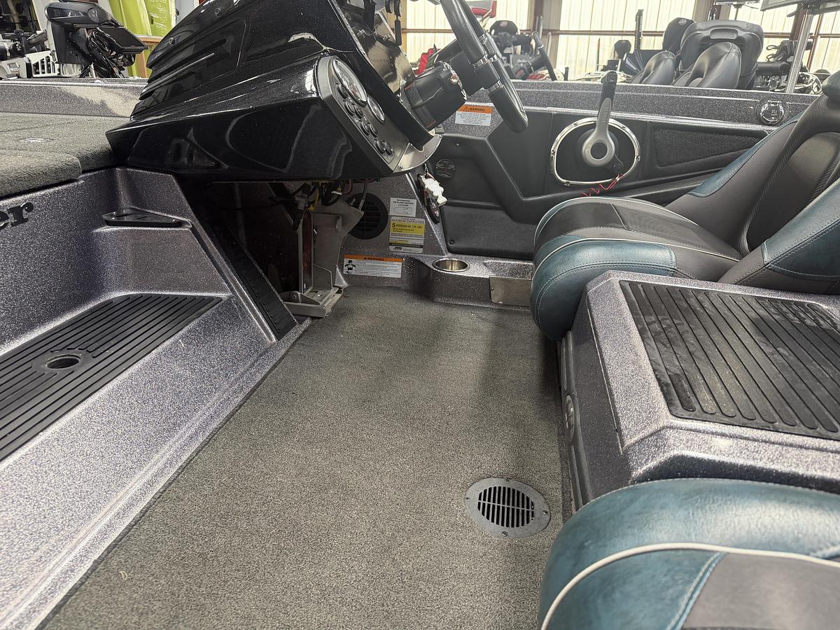 Used 2016 Ranger Boats Z519C