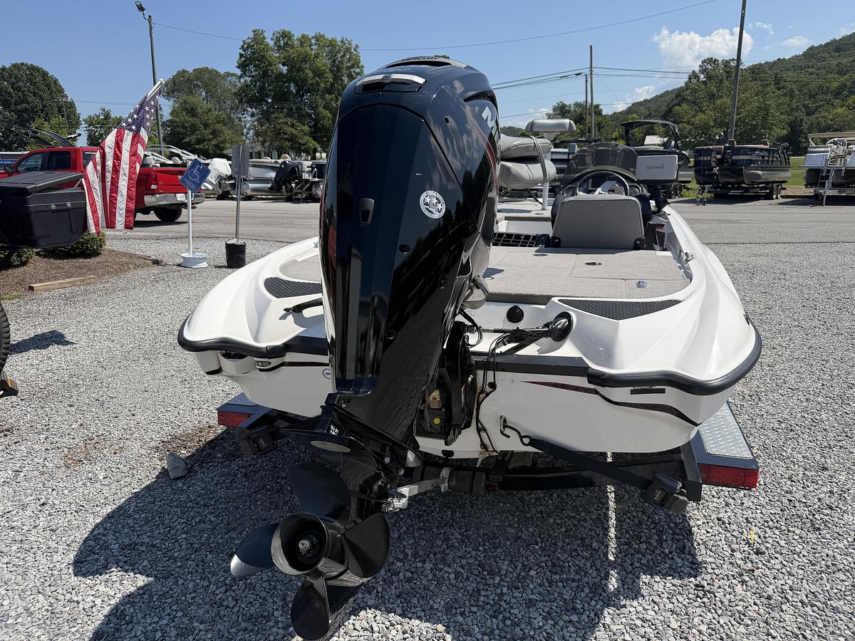 Used 2008 Triton Boats 17 Explorer