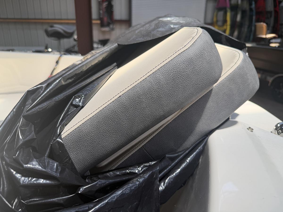 Used 2023 Stingray 18SC
