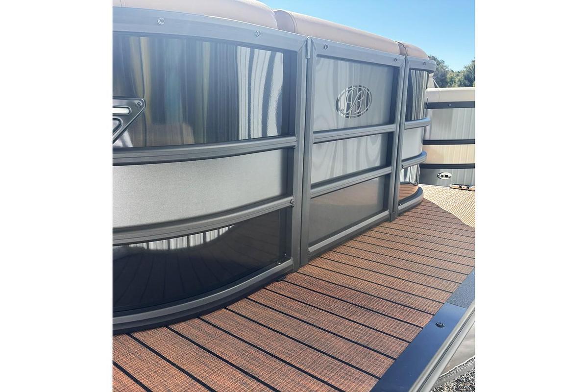 2026 Bentley Pontoons Elite 253 Admiral