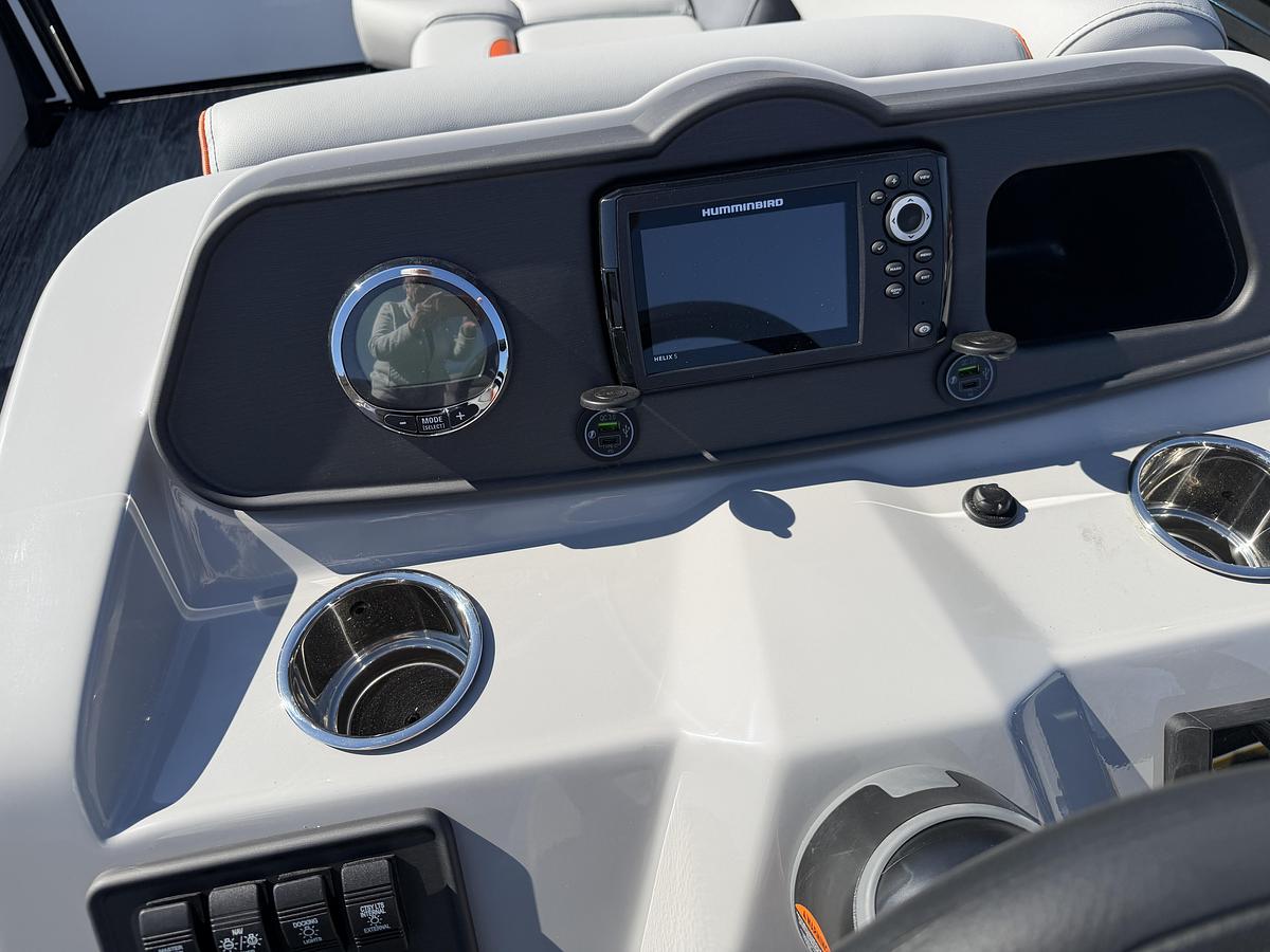 2026 Bentley Pontoons Bolt 223