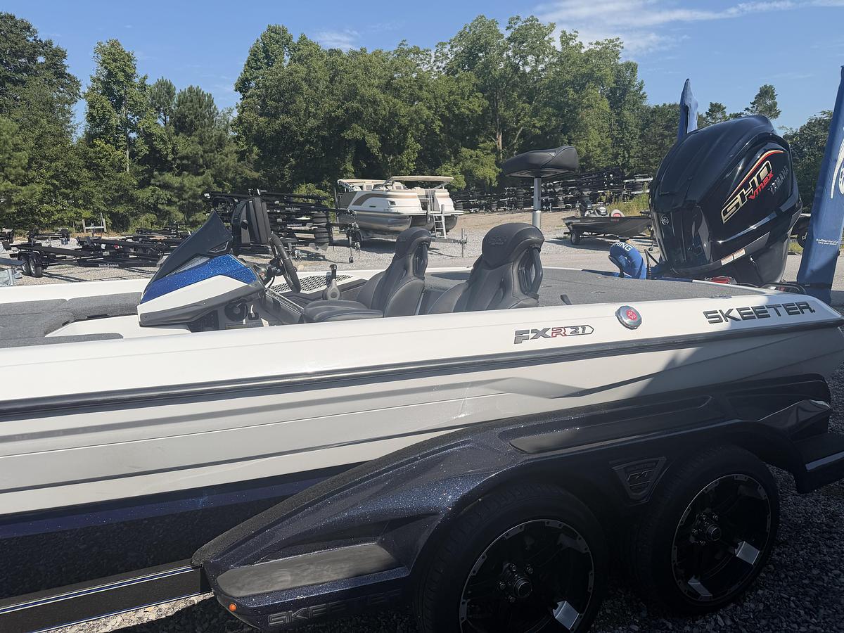 Used 2023 Skeeter FXR21LE