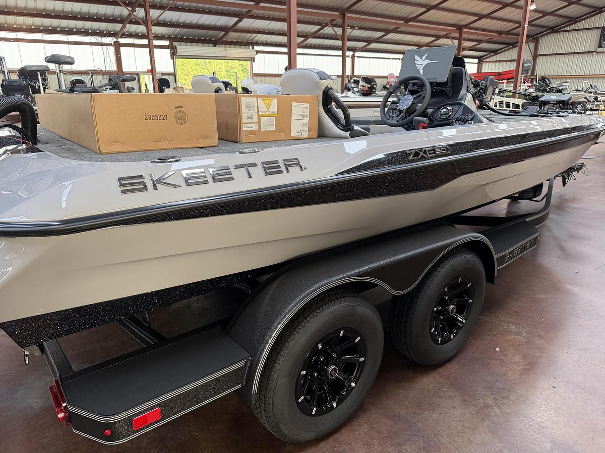 2027 Skeeter ZXE20