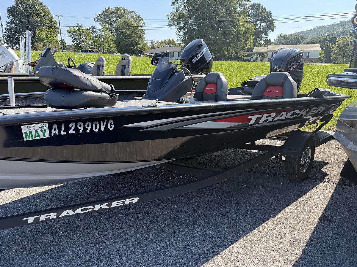 Used 2025 Tracker Pro Team 190