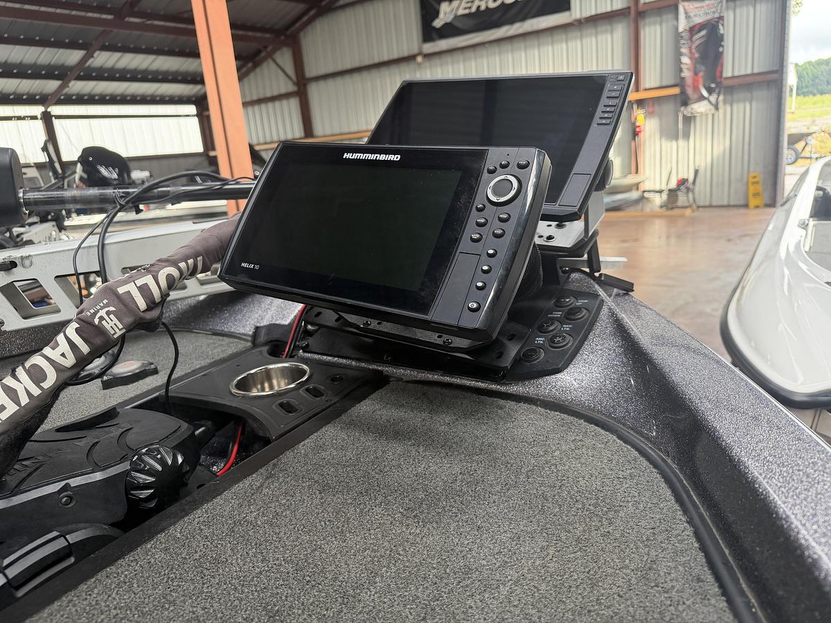 Used 2016 Ranger Boats Z519C