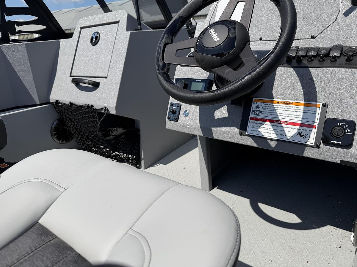 2027 SeaArk ProCat 200