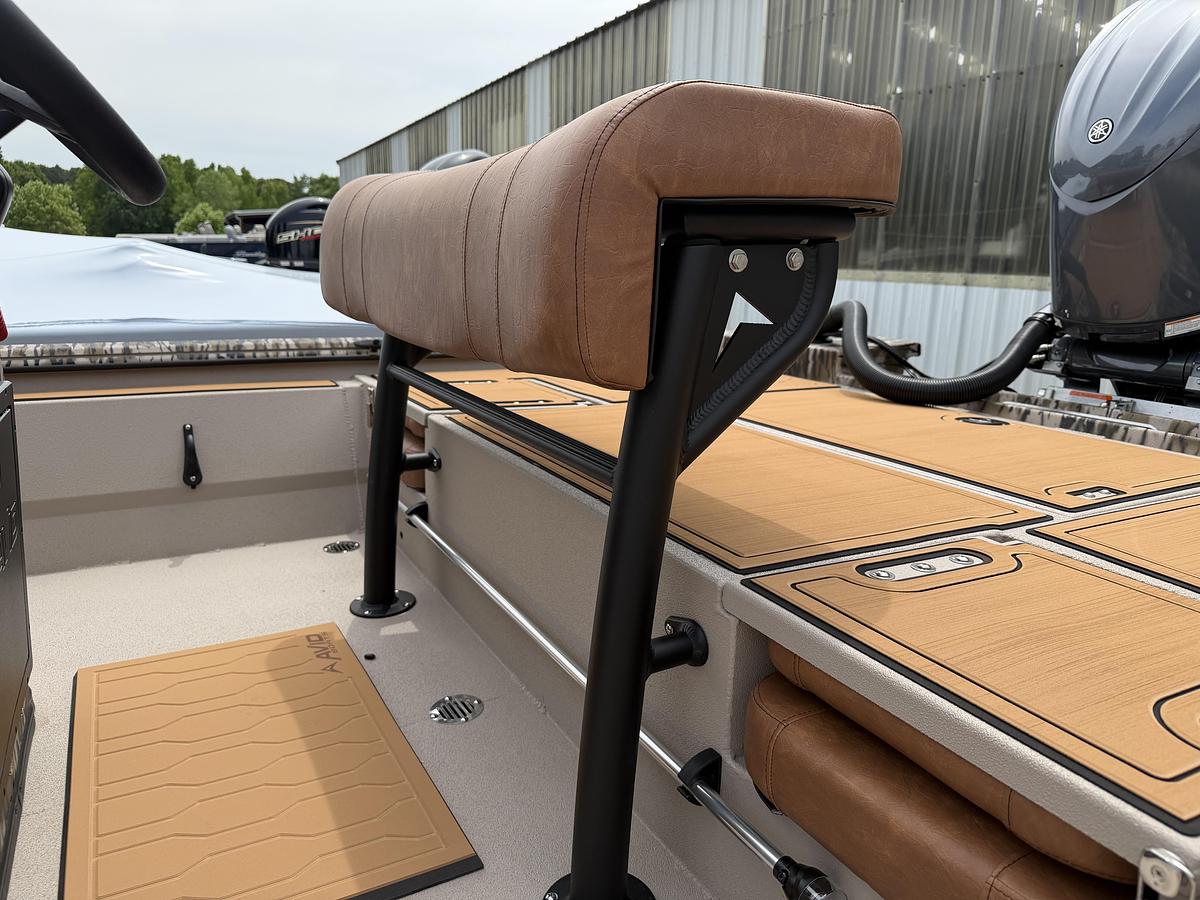 2026 Avid Boats 20CC Rogue