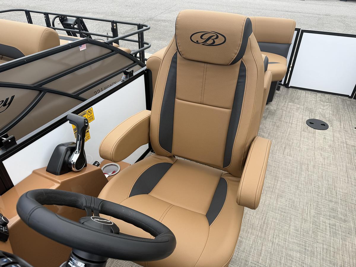 2027 Bentley Pontoons Legacy 223 Navigator