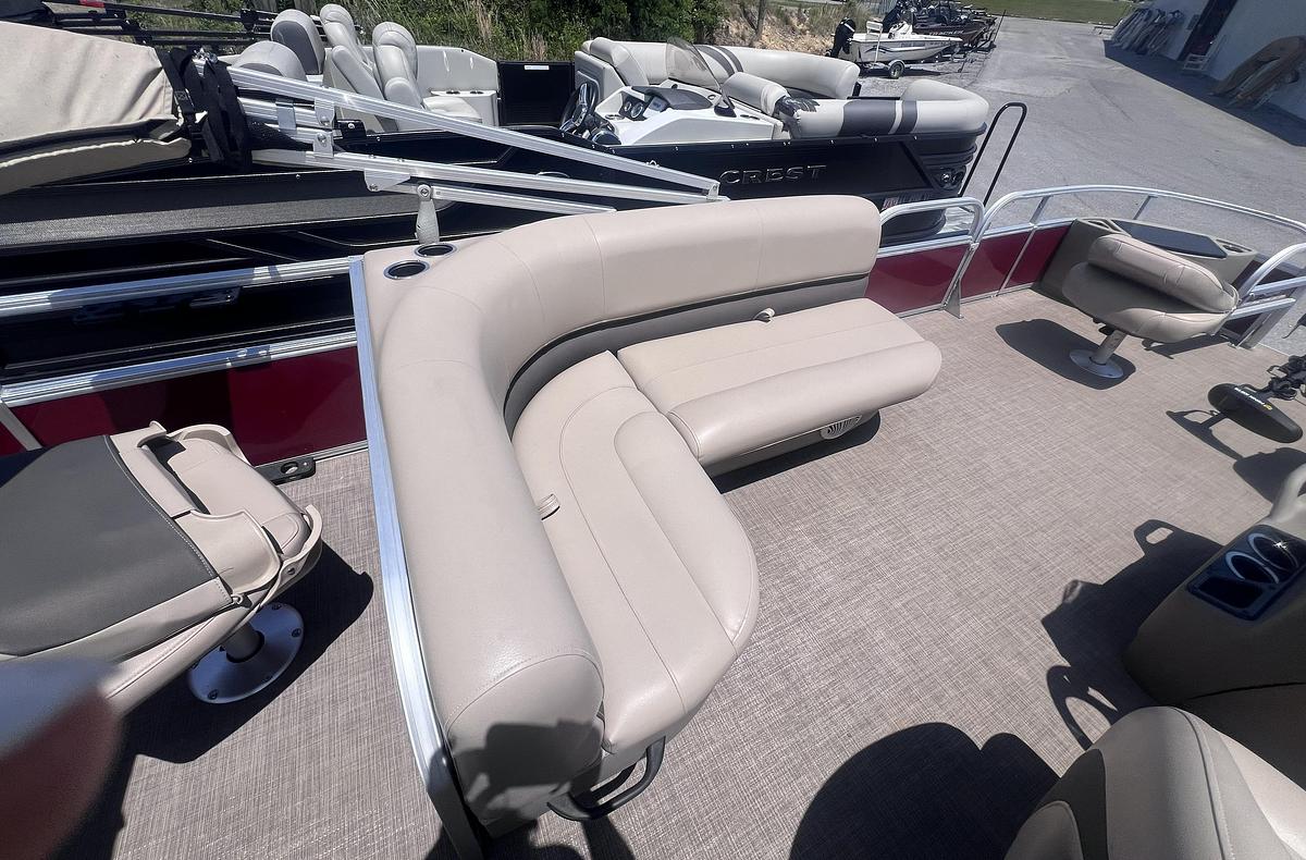 Used 2021 SunTracker Bass Buggy 18