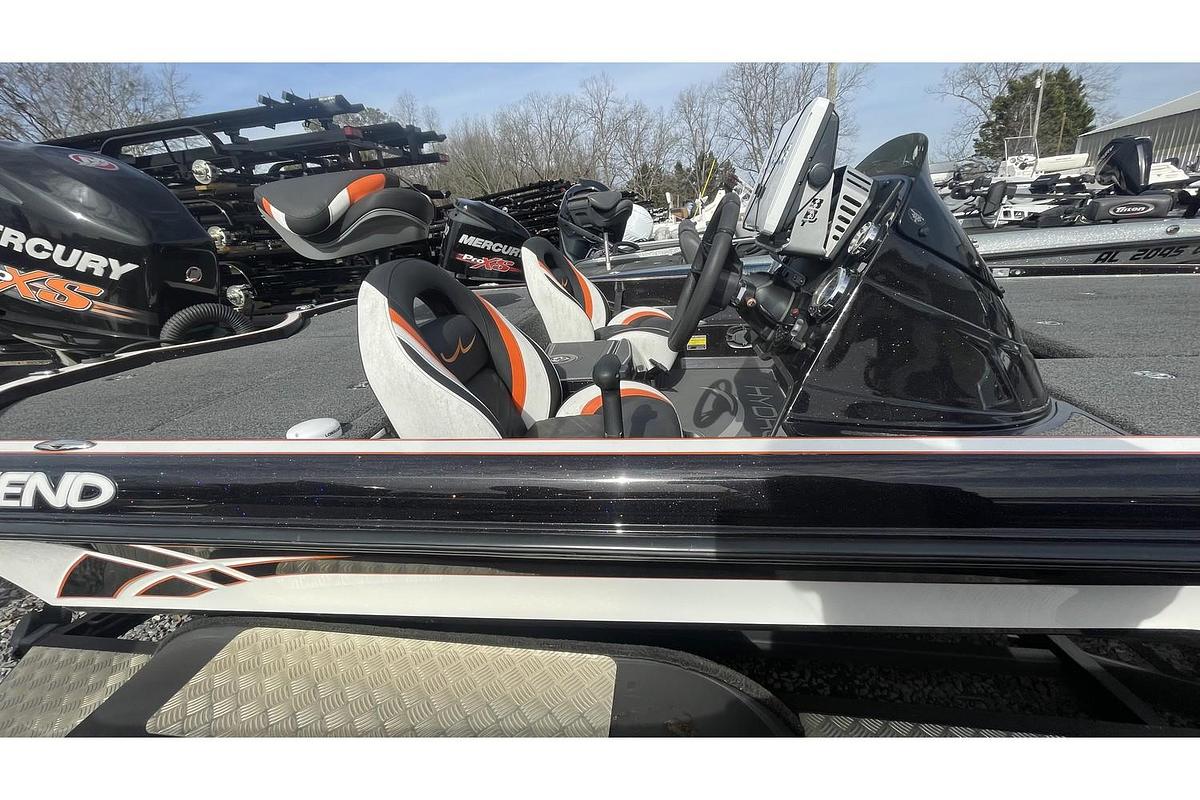 Used 2017 Legend V20