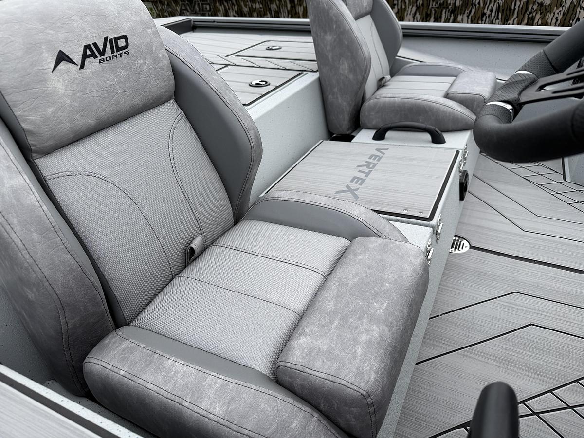 2026 Avid Boats 18 Vertex