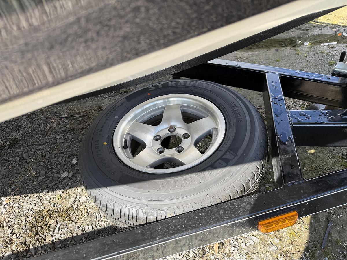 Used 2004 Triton Boats TR196