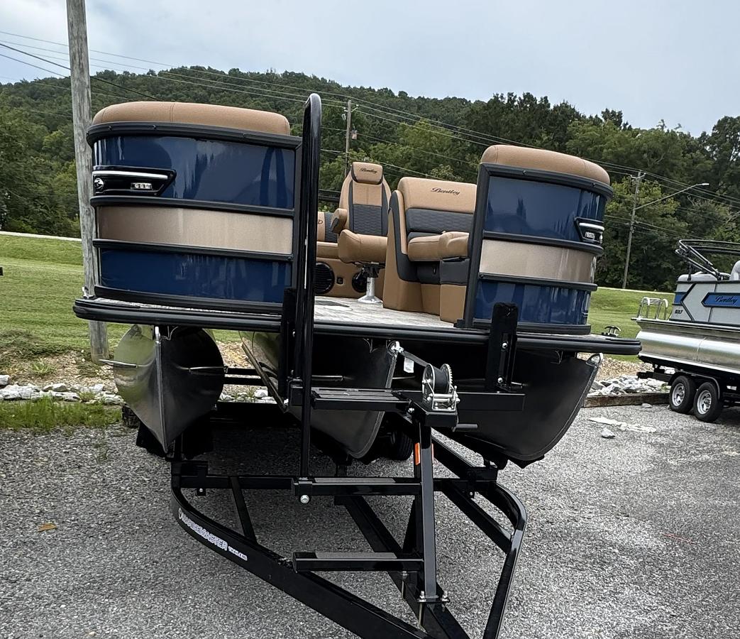 Used 2026 Bentley Pontoons Elite 223 Swingback DC
