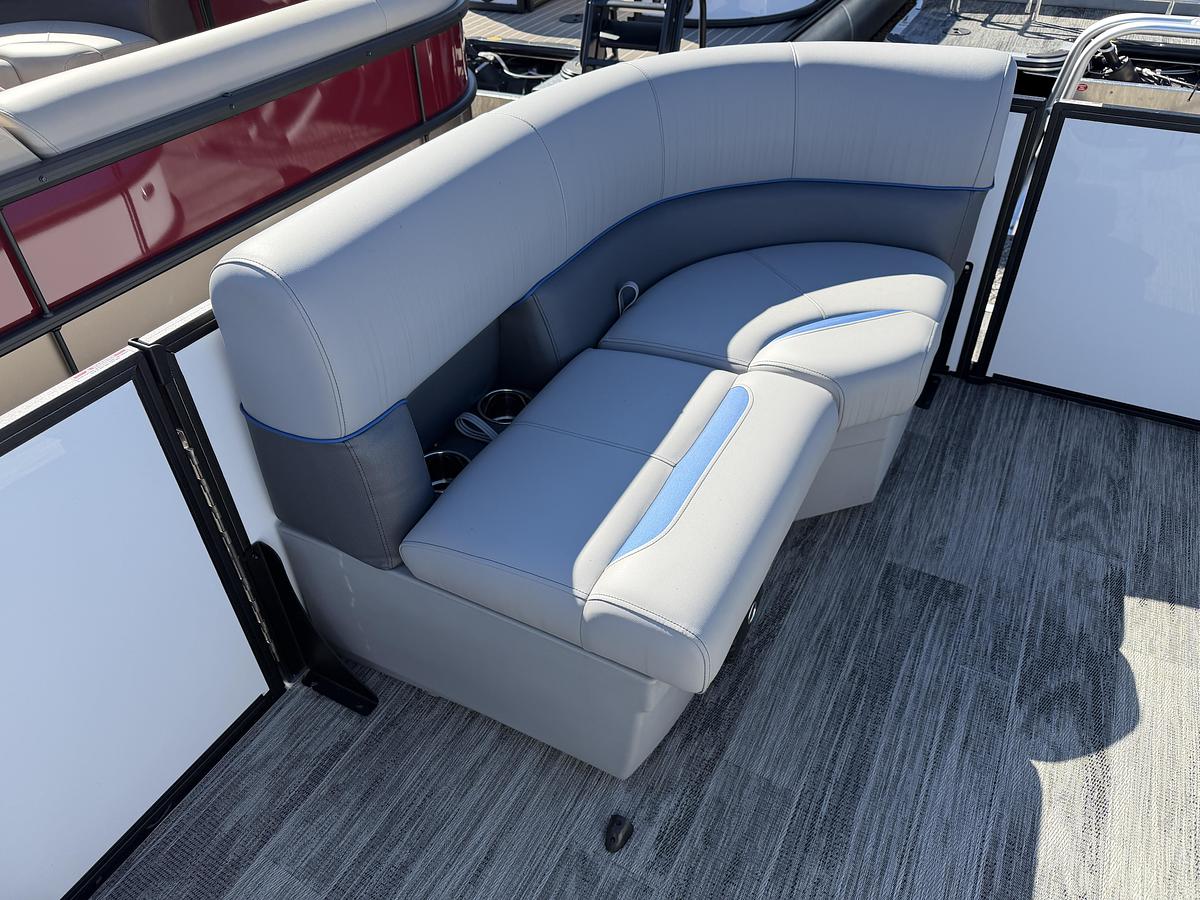 2026 Bentley Pontoons Bentley Bolt 200