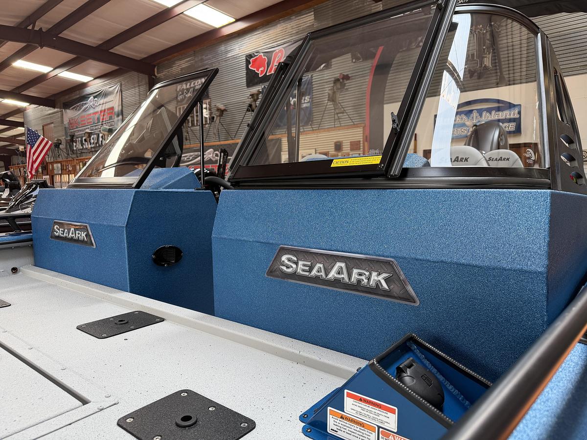2027 SeaArk Protege 200