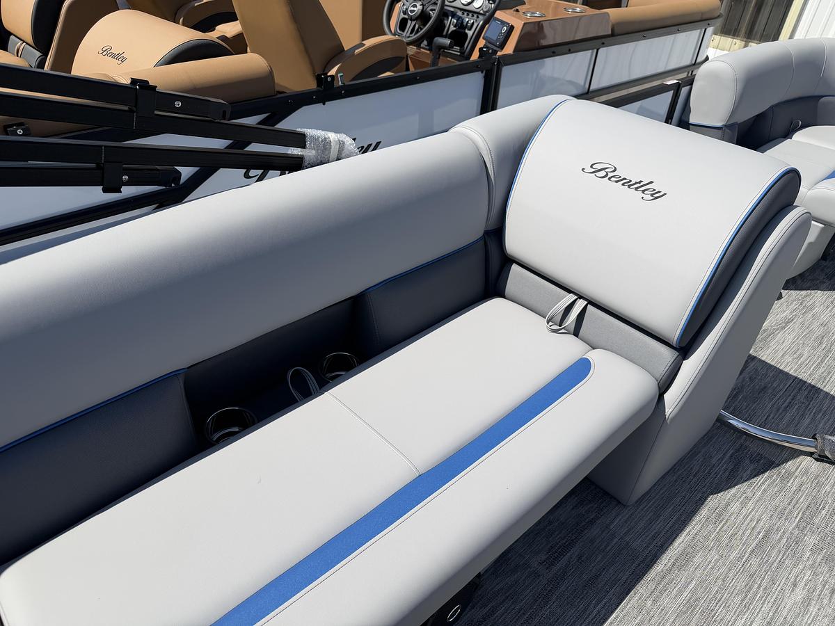 2026 Bentley Pontoons BOLT 200