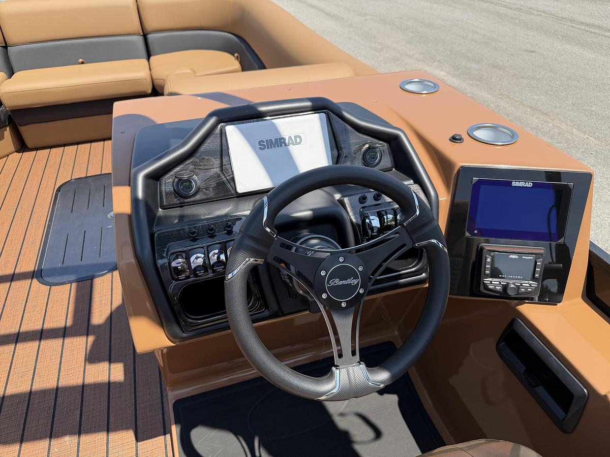 2027 Bentley Pontoons Elite 253 Swingback DC