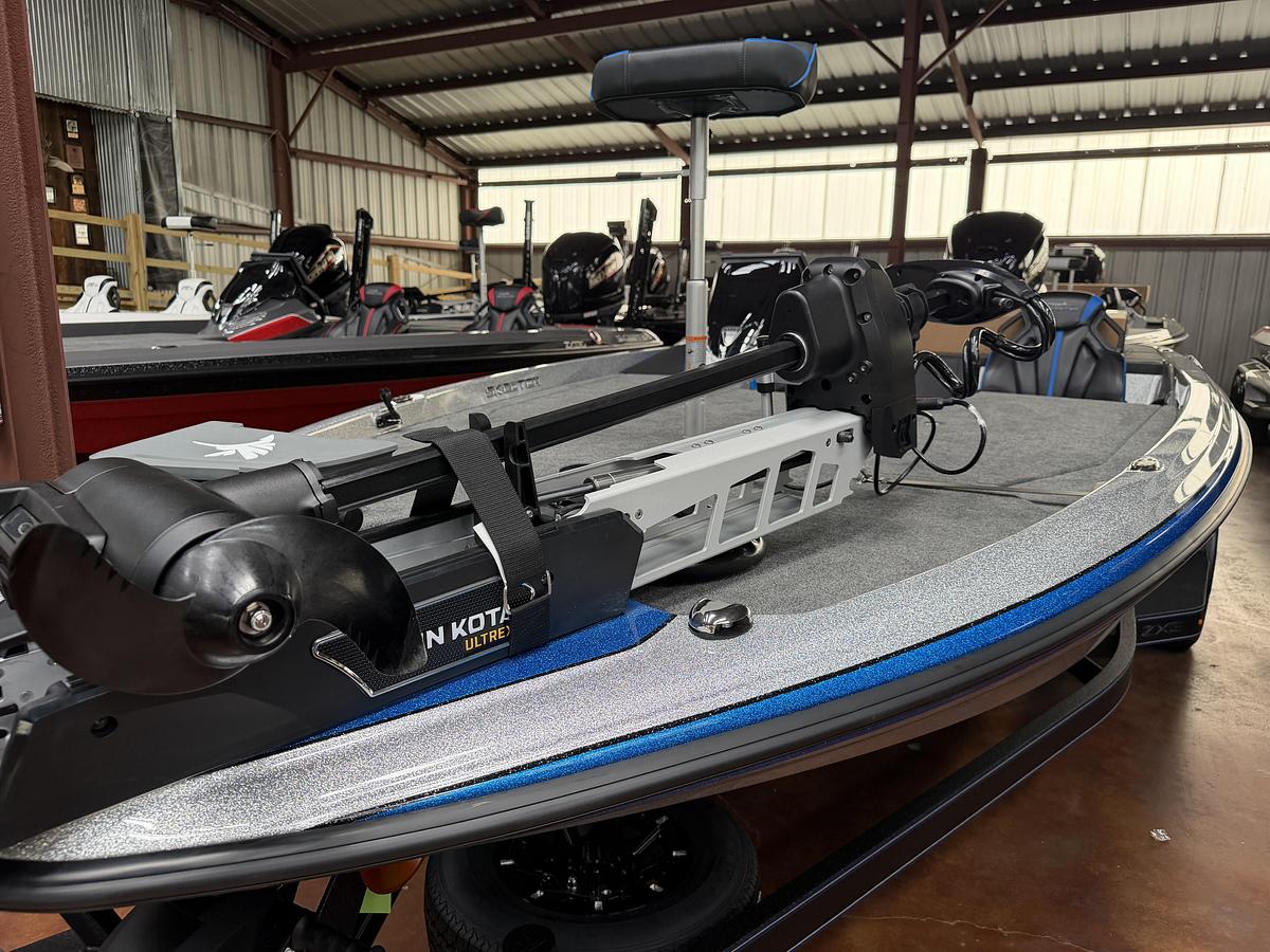2027 Skeeter ZXE20