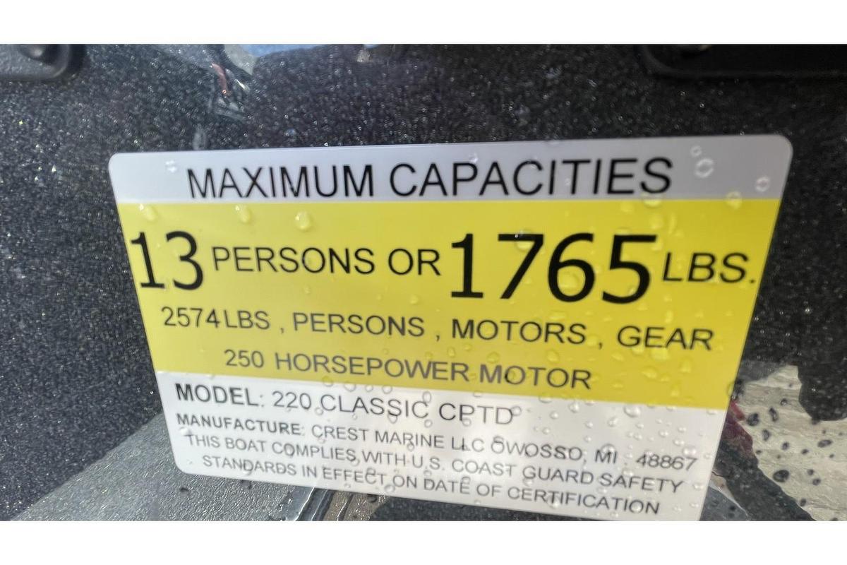 2023 Crest Pontoons Classic Platinum 220SLC CPT DLX