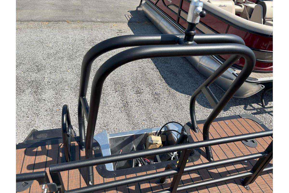 2026 Bentley Pontoons Elite 253 DC Swingback