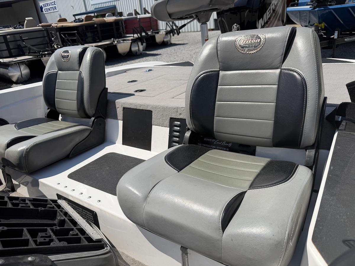 Used 2008 Triton Boats 17 Explorer