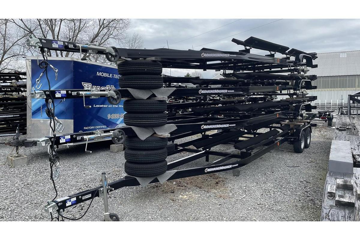 2025 Marine Master 25ft Tandem Pontoon Trailer
