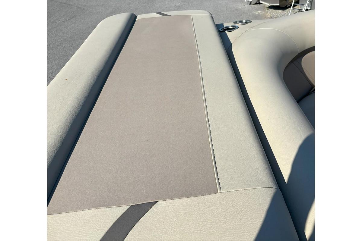 2024 Crest Pontoons Classic LX 200L