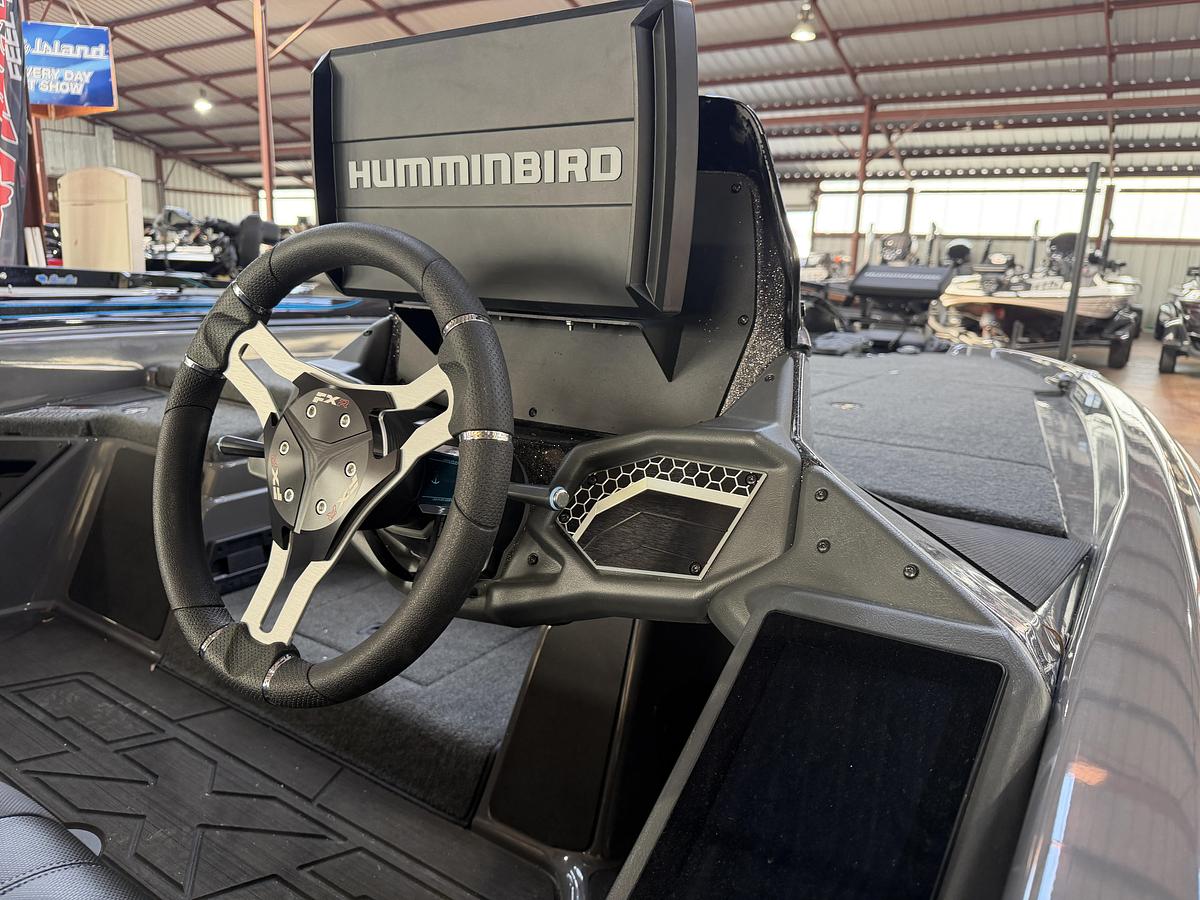 Used 2025 Skeeter FX20LE