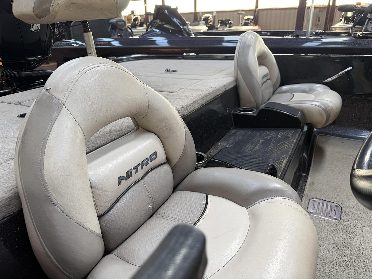 Used 2014 Nitro Z7 DC