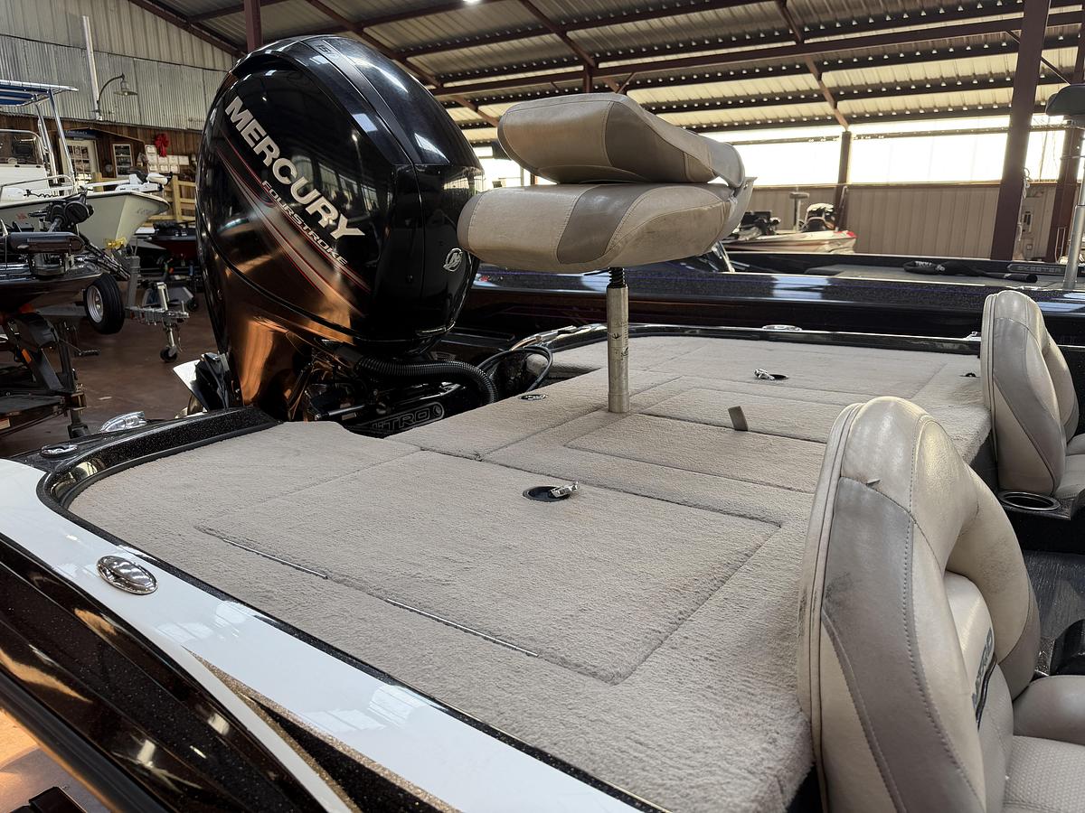 Used 2014 Nitro Z7 DC