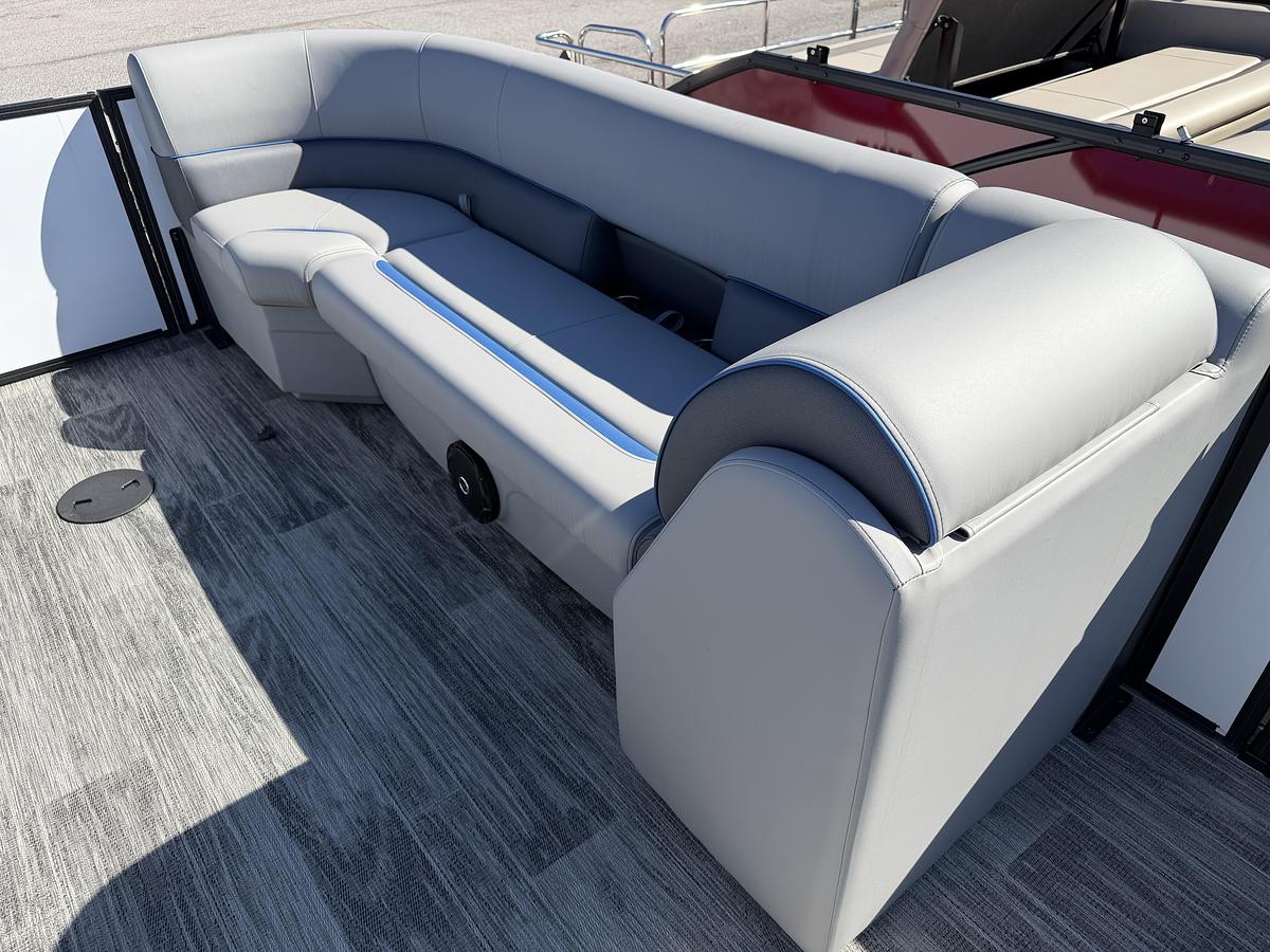 2026 Bentley Pontoons Bentley Bolt 200