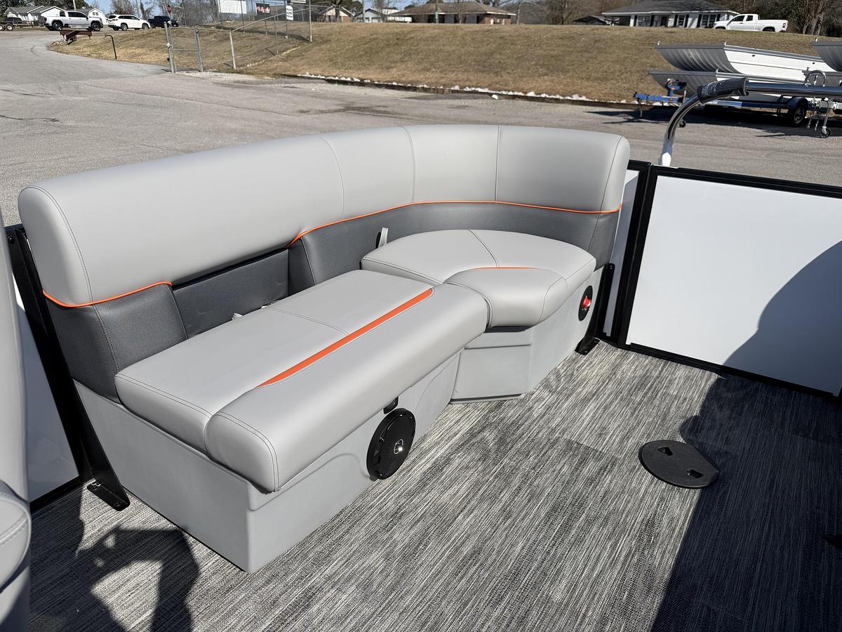 2026 Bentley Pontoons Bolt 223