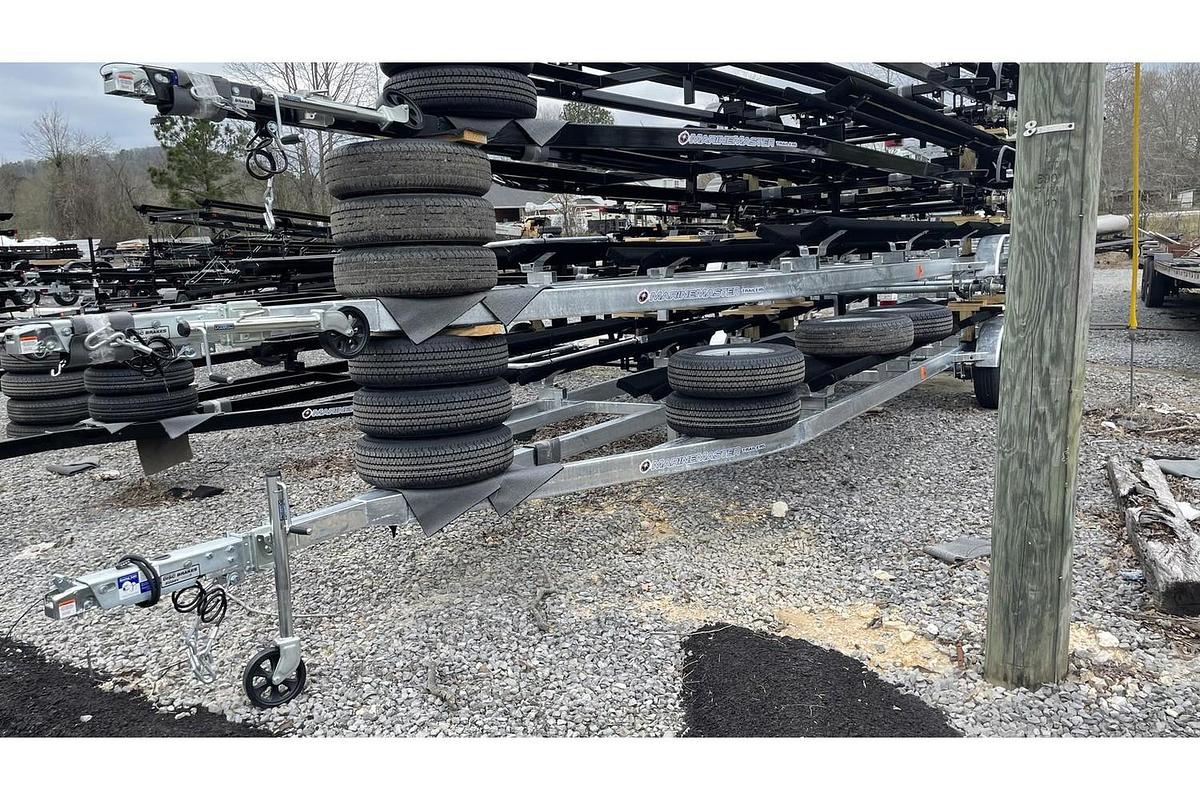 2023 Marine Master 25ft Tandem Pontoon Trailer