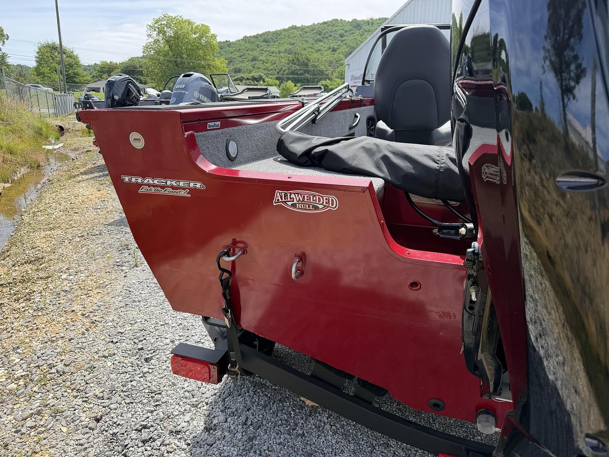 Used 2025 Tracker Targa 18
