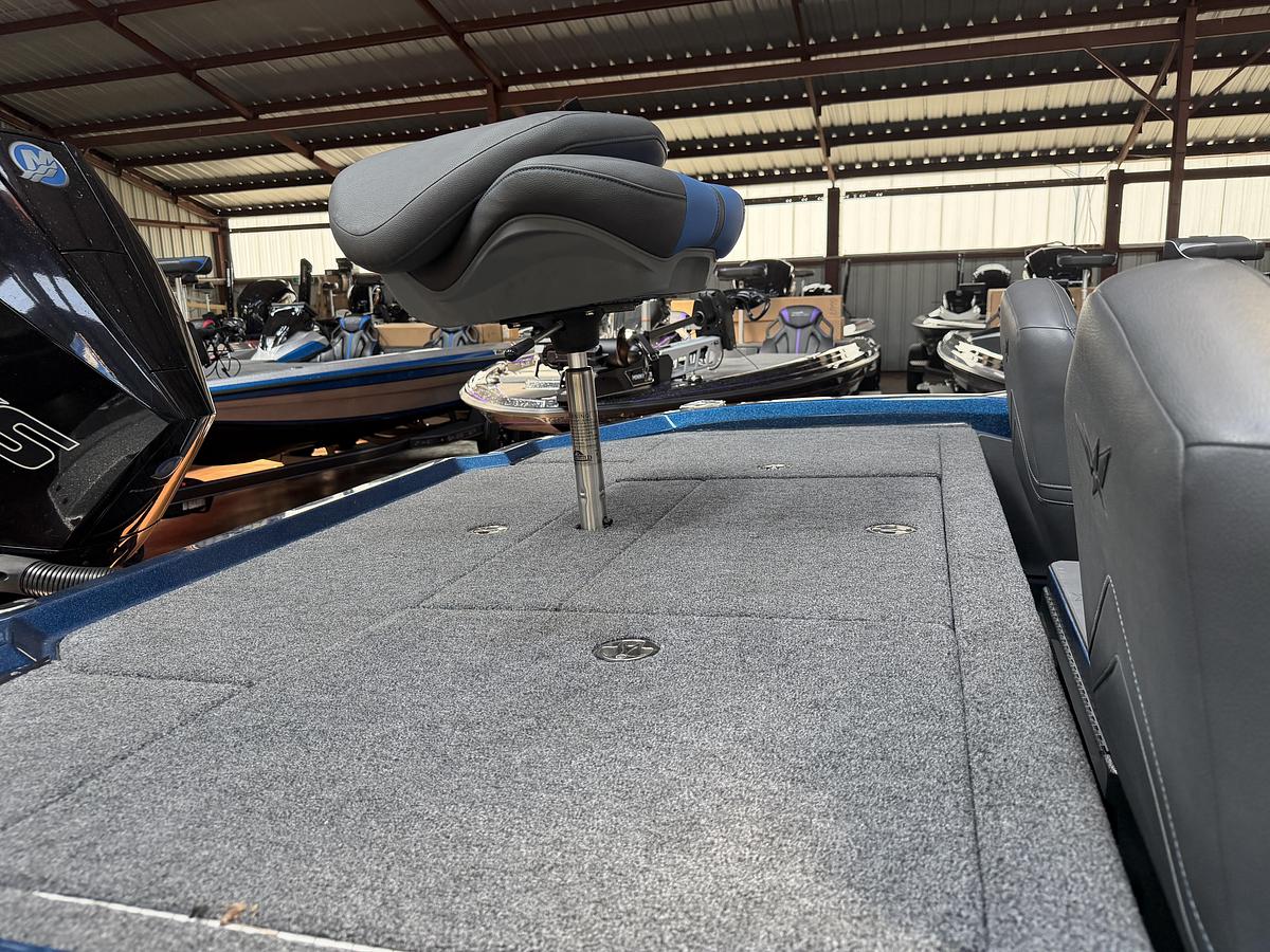 Used 2021 Vexus VX20