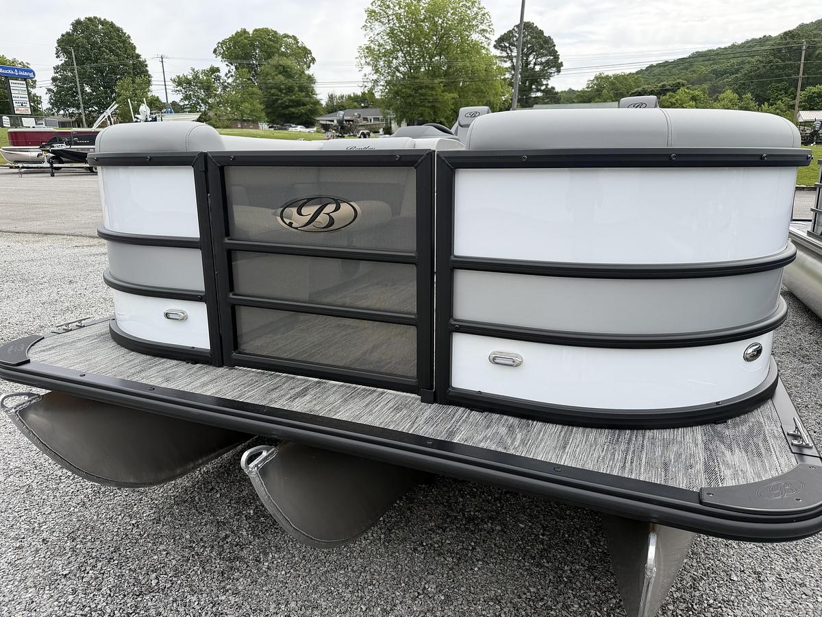 2026 Bentley Pontoons Legacy 223 Navigator