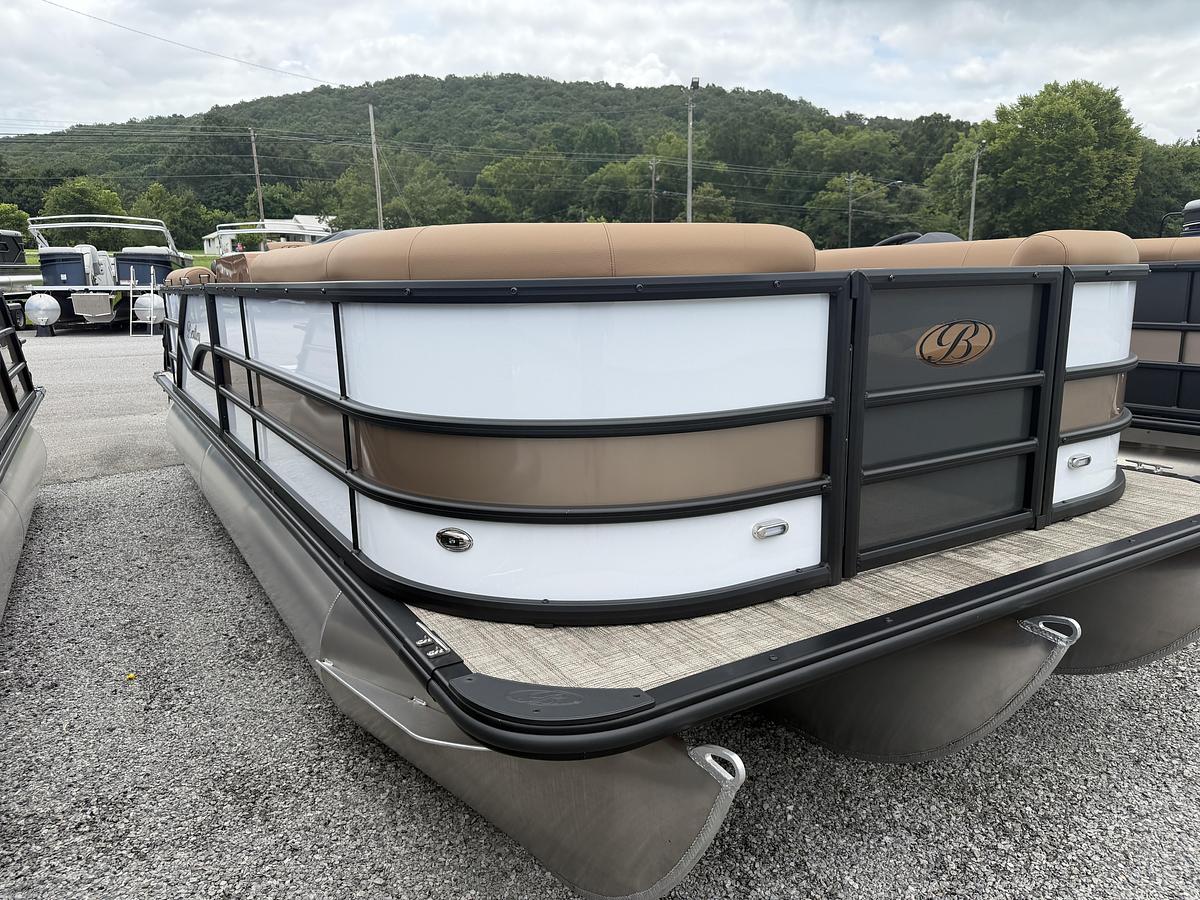 2027 Bentley Pontoons Legacy 223 Navigator
