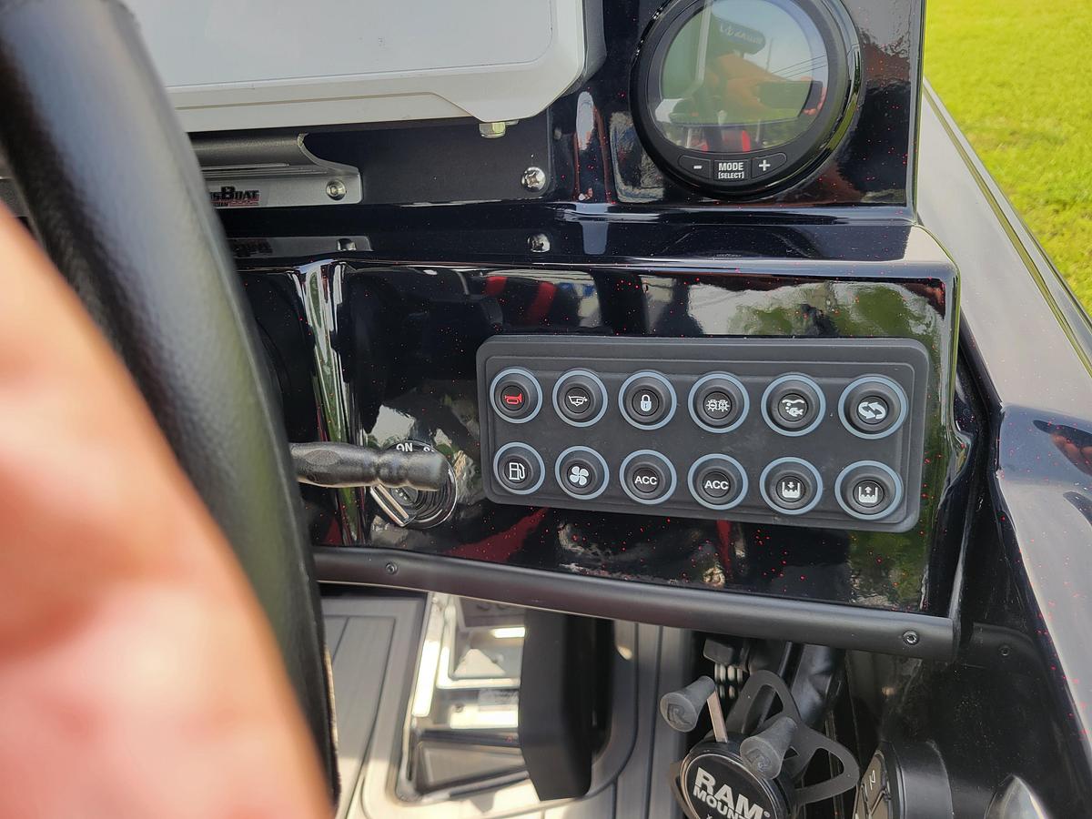 Used 2025 Bass Cat Jaguar