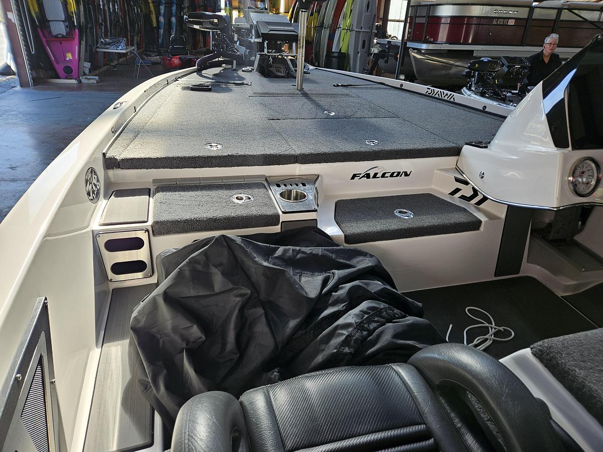 Used 2022 Falcon F21TE