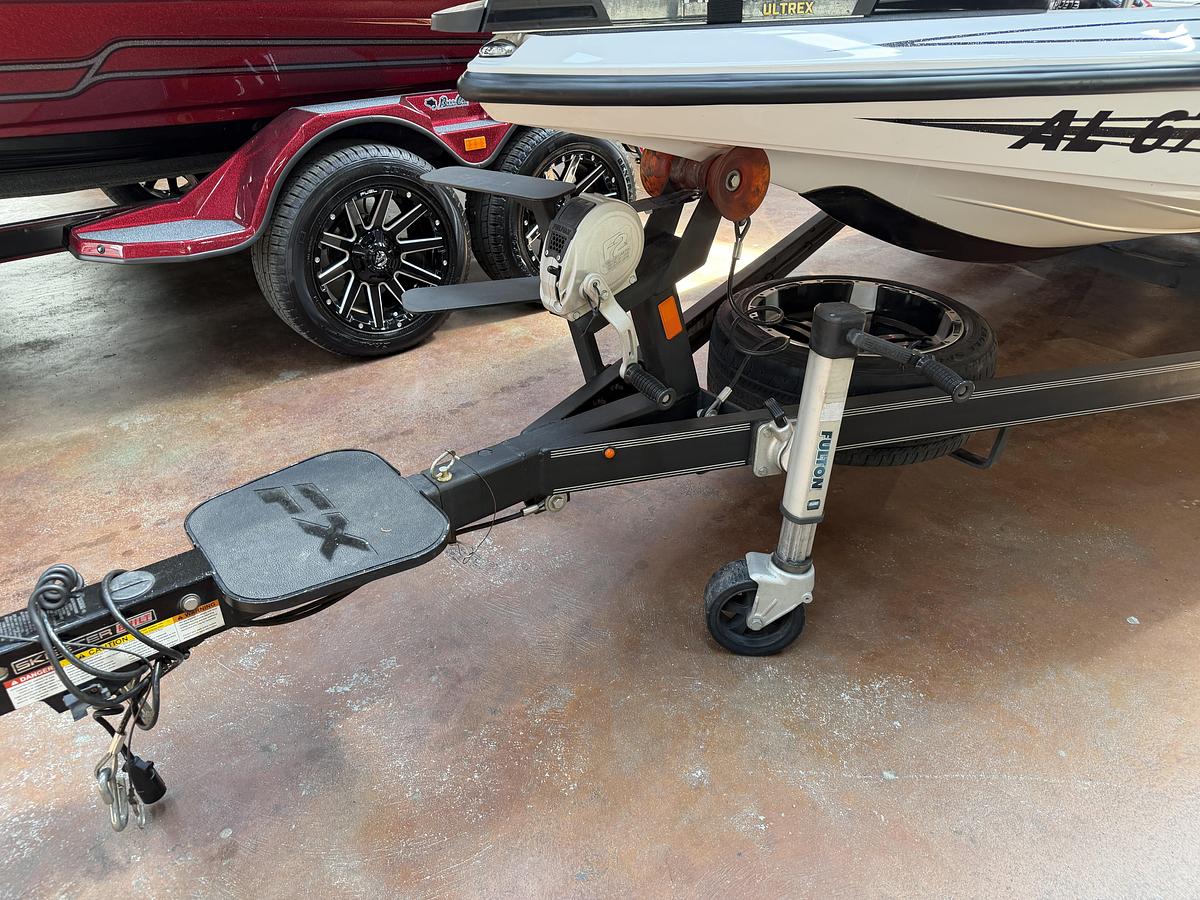 Used 2019 Skeeter FX20LE