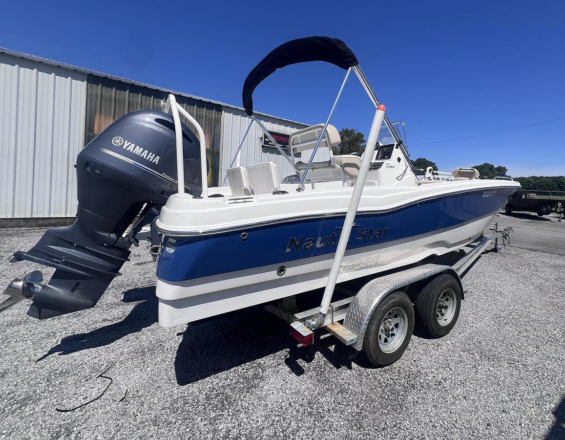 Used 2022 Nautic Star 211 Hybrid