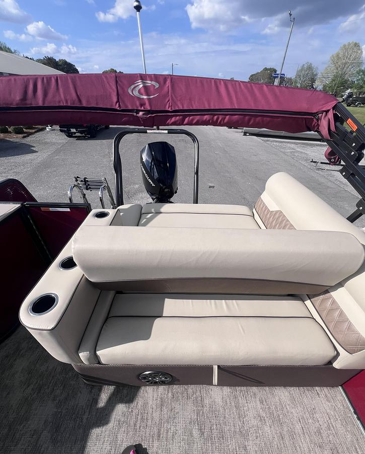 Used 2021 Crest Pontoons 220SLSC DLX CPT