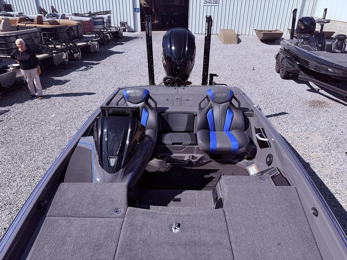 Used 2026 Skeeter FXR20 APEX