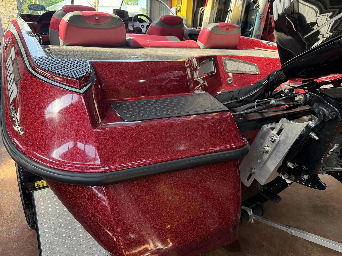 Used 2010 Triton Boats 190 Escape