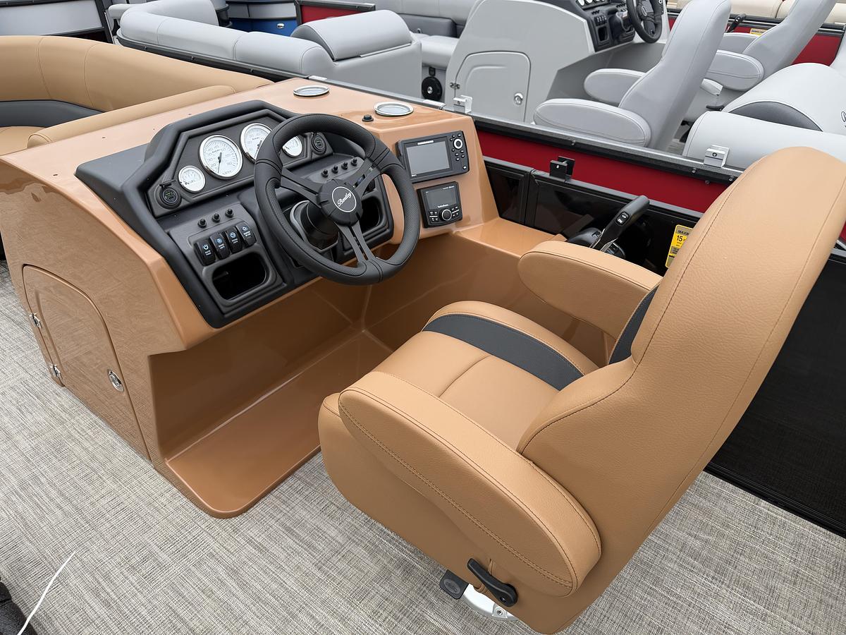 2027 Bentley Pontoons Legacy 223 Navigator
