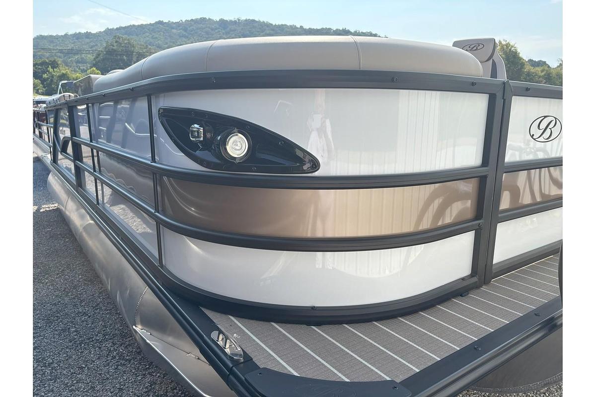 2026 Bentley Pontoons Legacy 223 DL Navigator